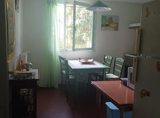 Rez De Jardin Chez Anne Jaktstuga *